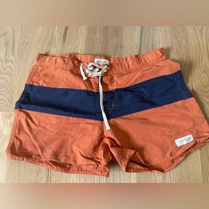Mens Saturdays short swim trunks with drawstring close, size 32.